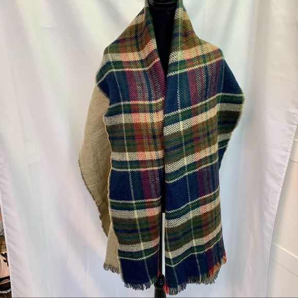Navy blue forest green red beige plaid check soft warm fall winter blanket scarf - Picture 4 of 7